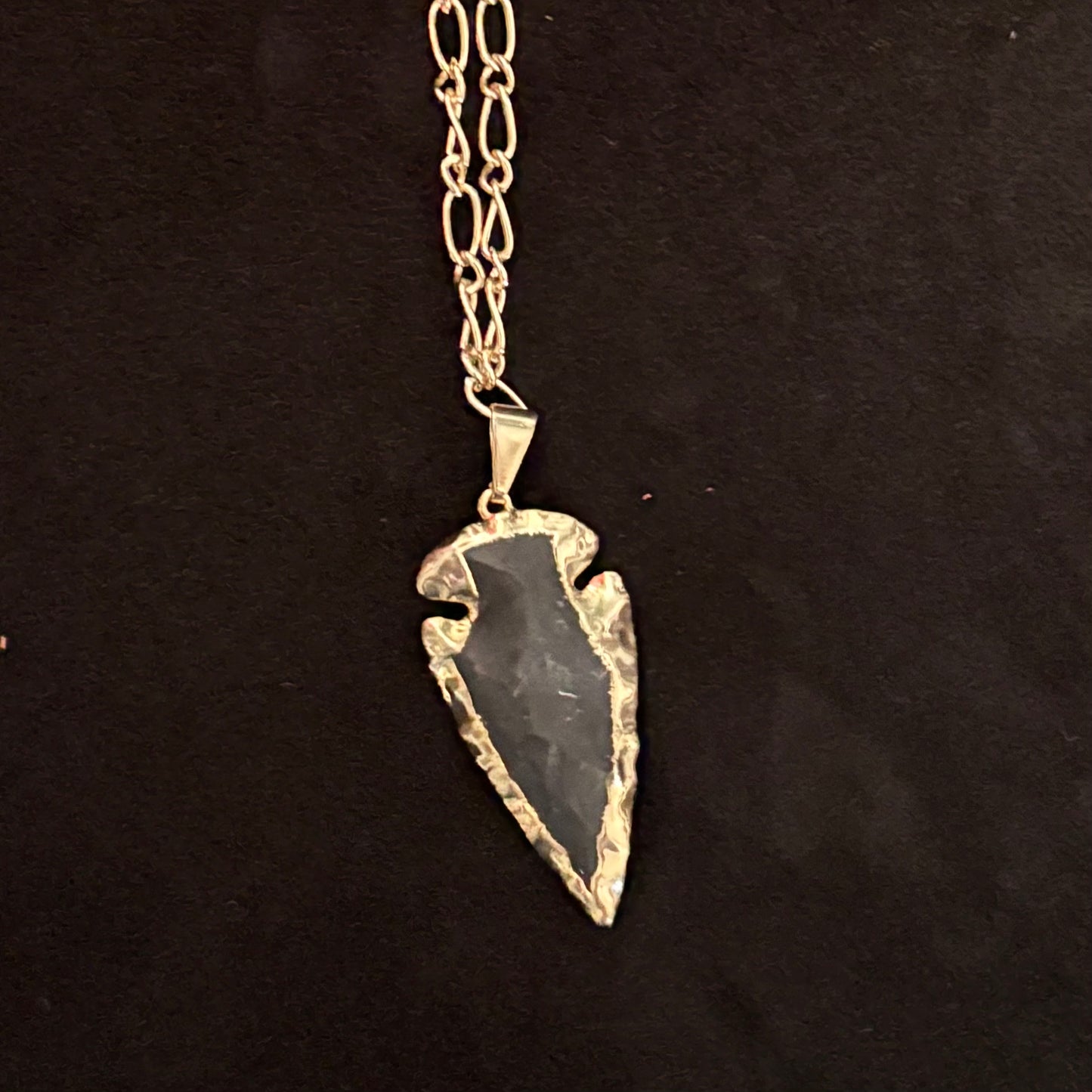golden black arrowhead necklace